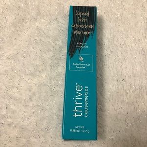 Thrive Liquid lash extension mascara